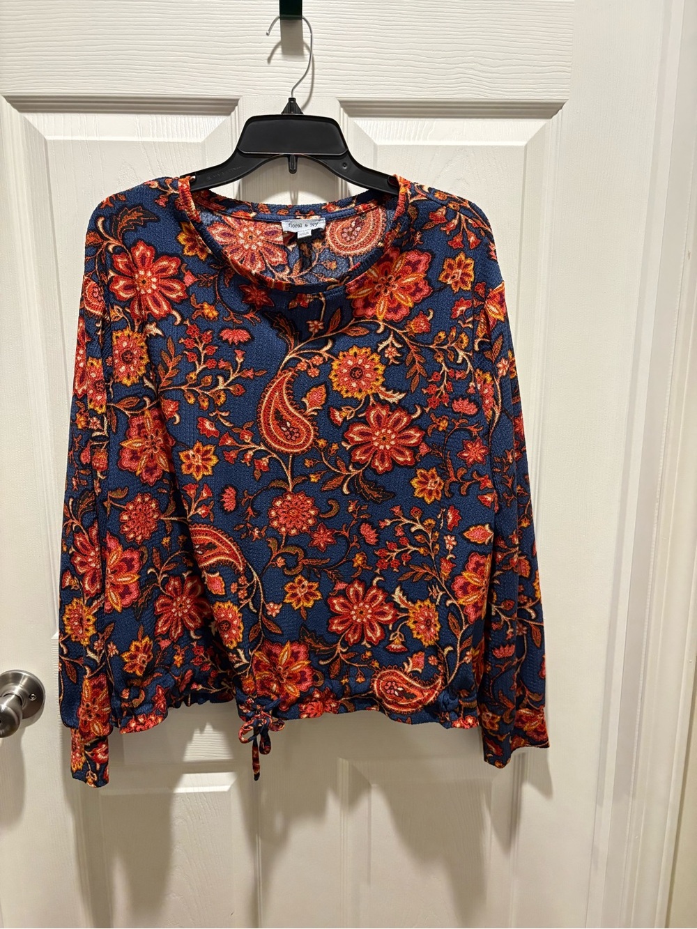 Floral & Ivy Paisley Floral Tie-Hem Long Sleeve Top - Navy and Rust